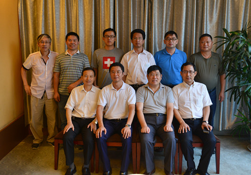 领导合照 领导合照